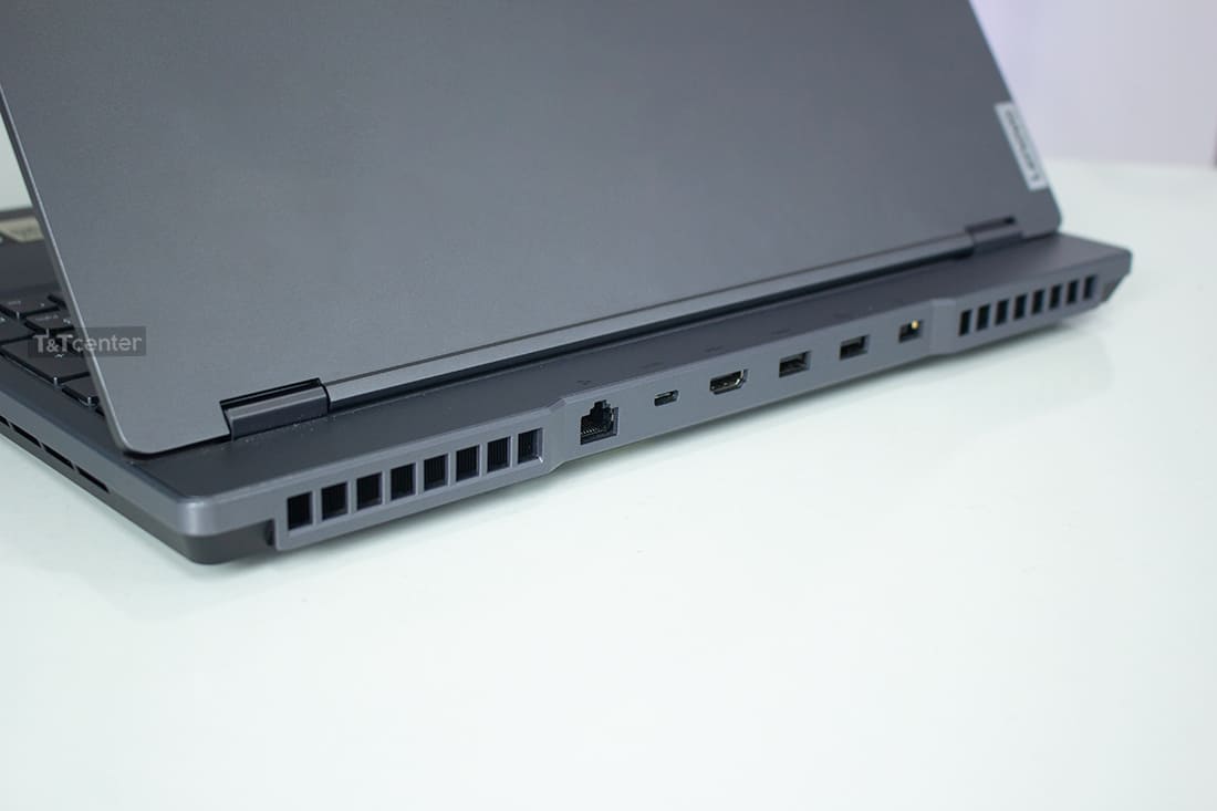 Cổng kết nối đầy đủ