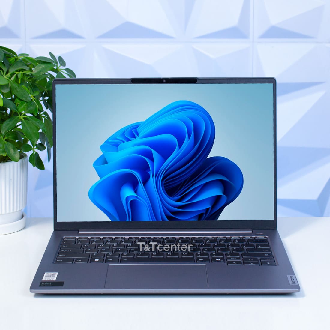 Màn hình đẹp chuẩn văn phòng