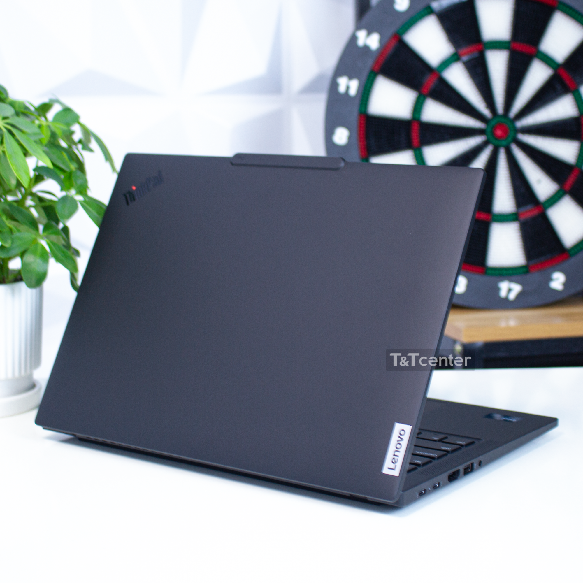 Thiết kế đẳng cấp – chuẩn phong cách doanh nhân hiện đại