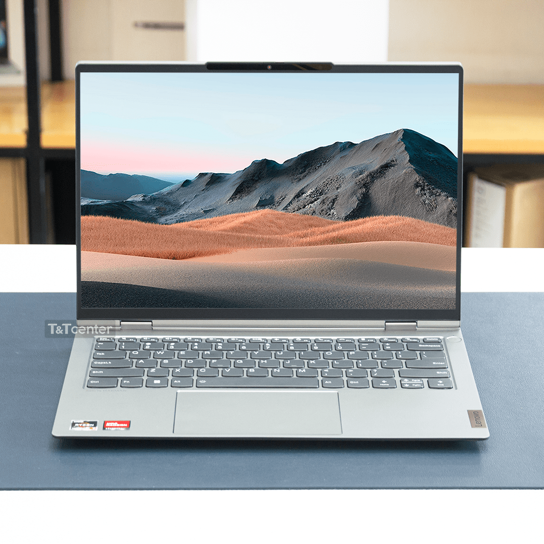 Hiển thị ấn tượng với màn hình 2.2K 