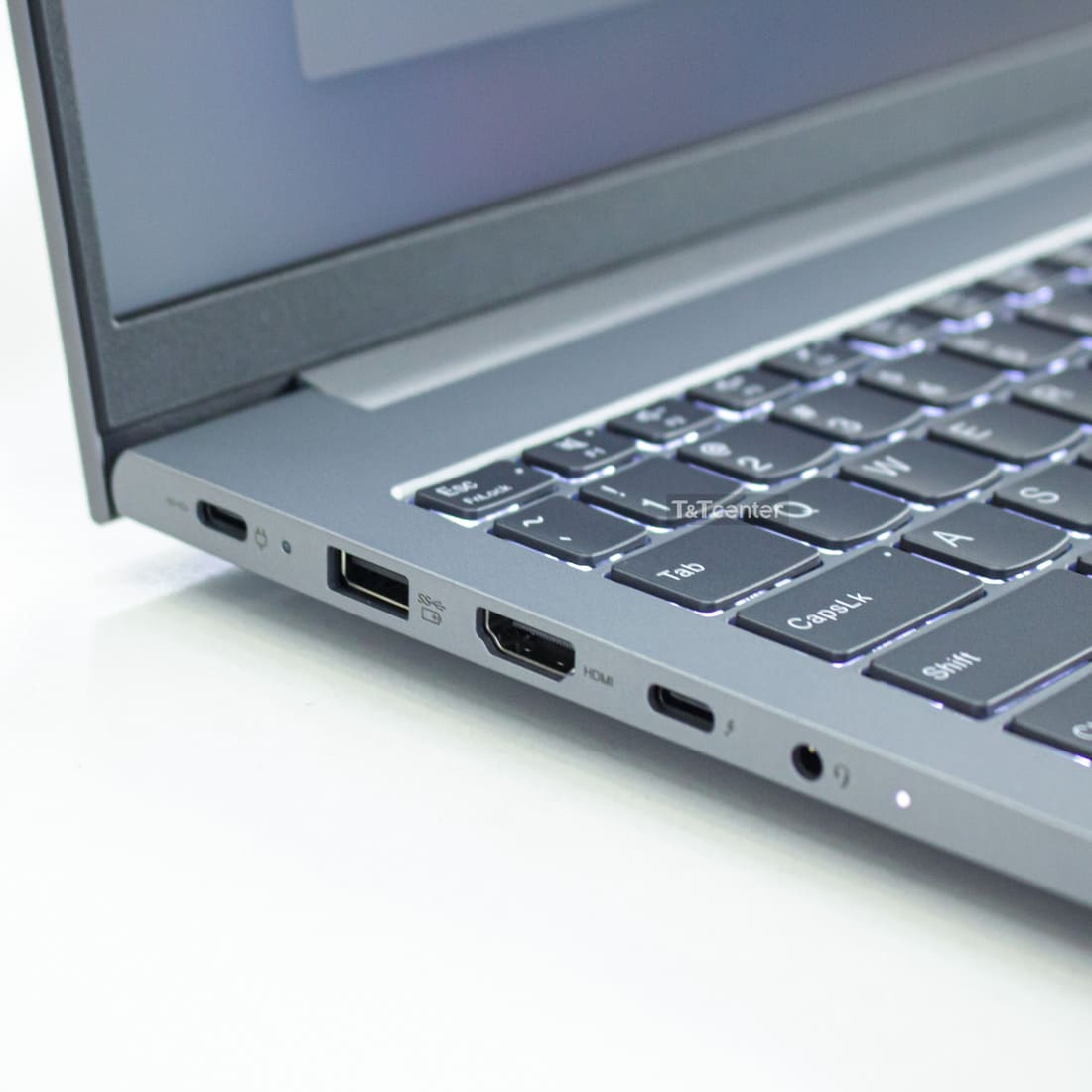 Trang bị đầy đủ các cổng kết nối, bao mật tối ưu 