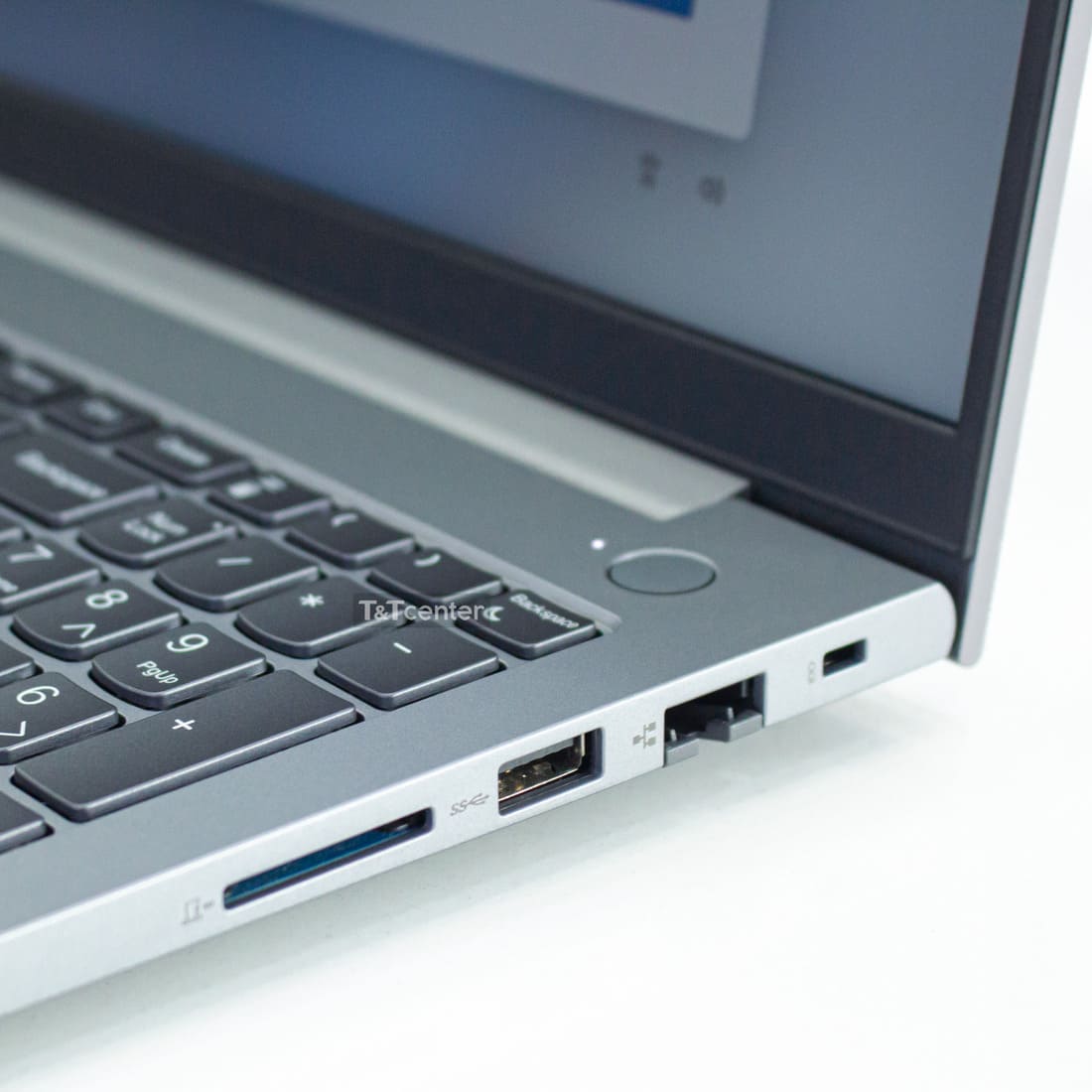 Trang bị đầy đủ các cổng kết nối, bao mật tối ưu 