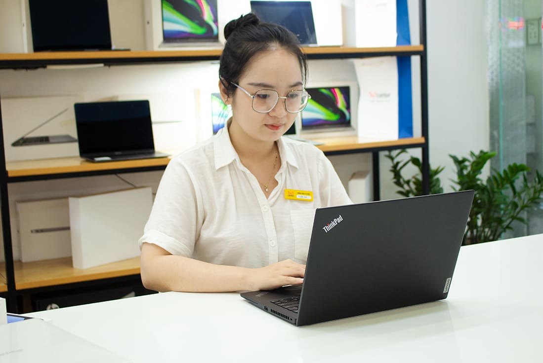 Vì sao nên mua ThinkPad T14s Gen 4 Core i7-1355U 32GB 512GB