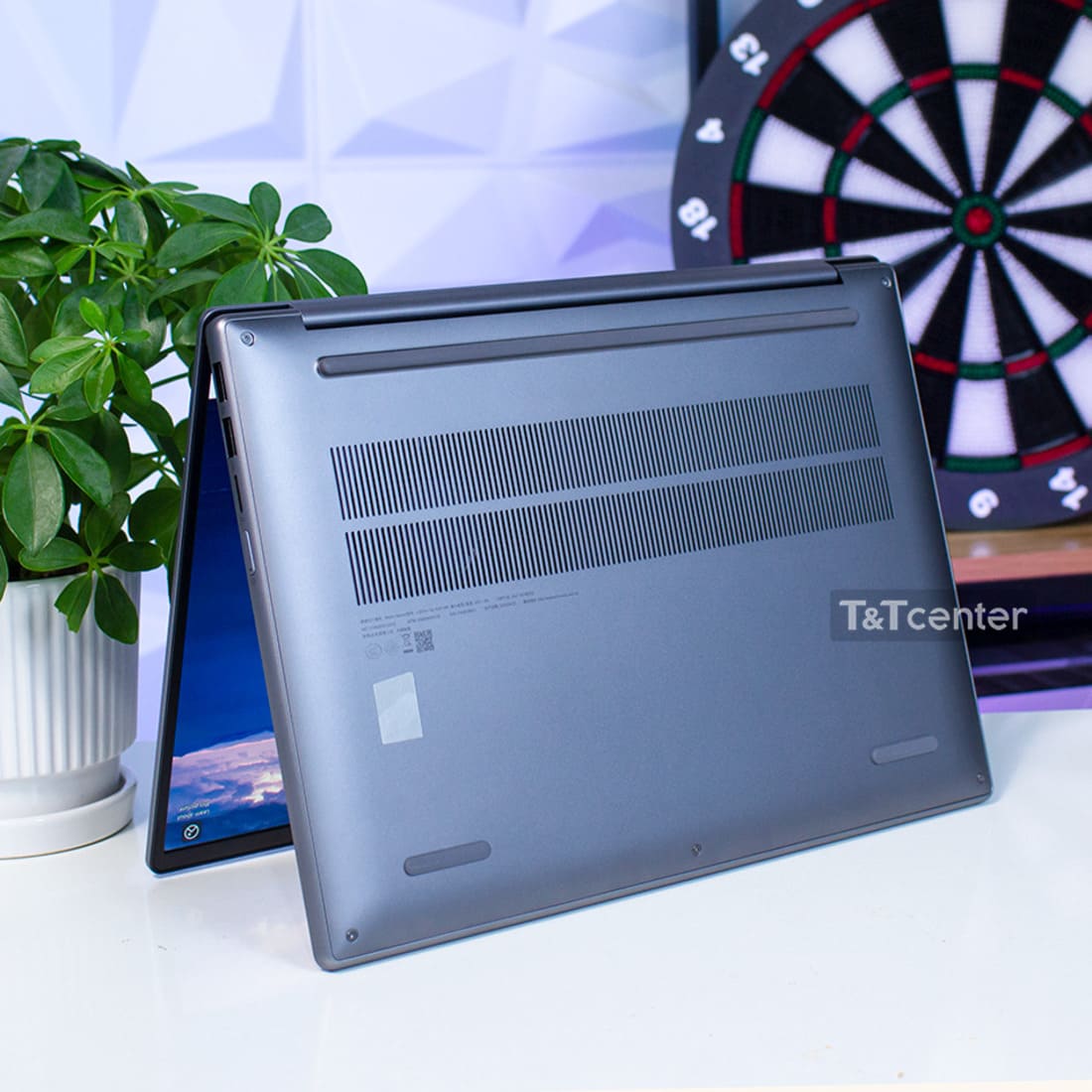 Hiệu Năng AI Vượt Trội Với AMD Ryzen AI 7 H 255