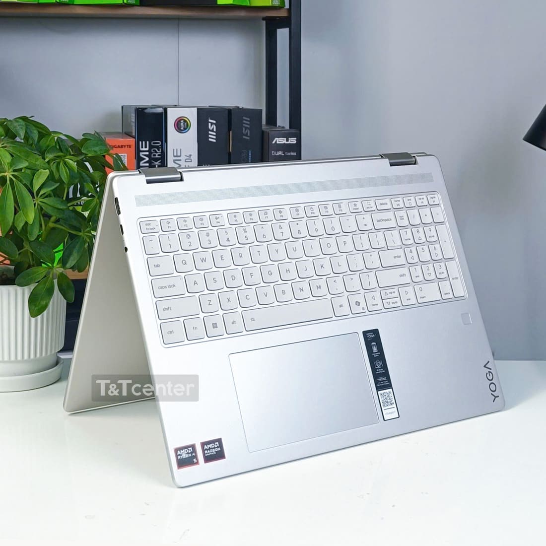 Hiệu năng mạnh mẽ từ chip Ryzen AI 5 340