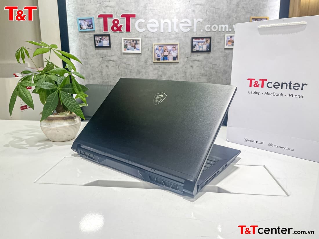 Thiết kế mạnh mẽ, cuốn hút