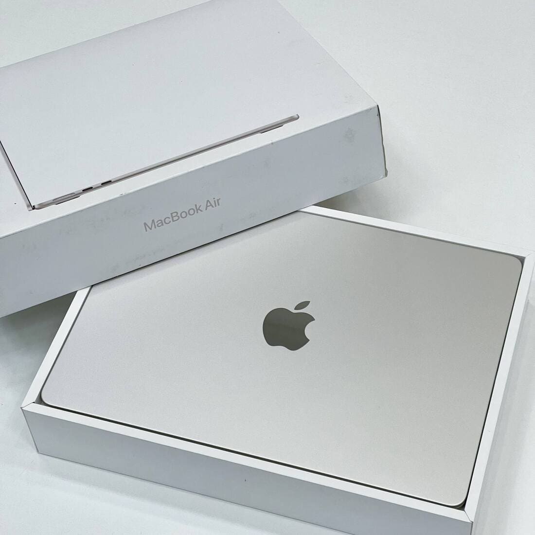 Vì sao nên chọn MacBook Air M2?