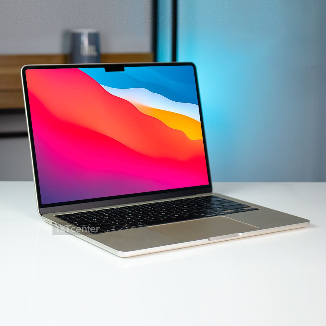 MacBook Air M3 – Chiếc laptop mỏng nhẹ đáng mua nhất năm 2025