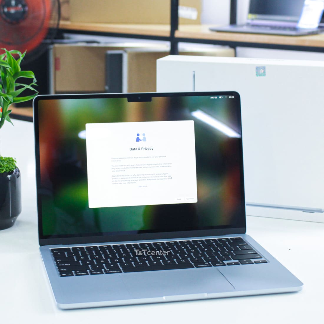 Màn hình Liquid Retina sắc nét