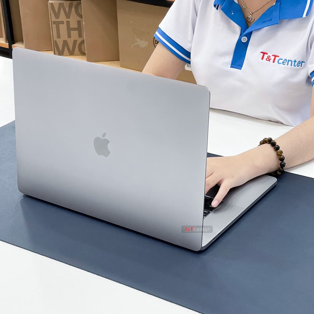 Cổng Thunderbolt 3 linh hoạt cao