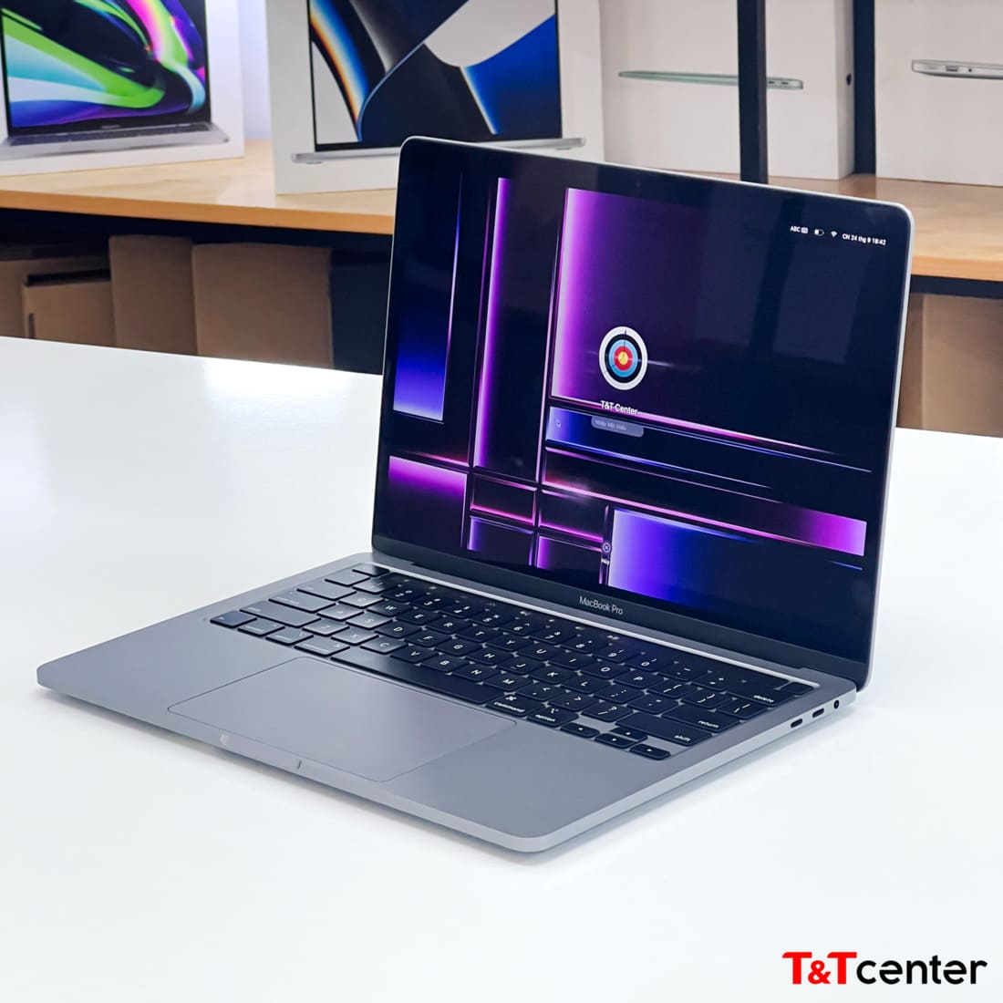 Hiệu năng mạnh mẽ với con chip thế hệ thứ 8