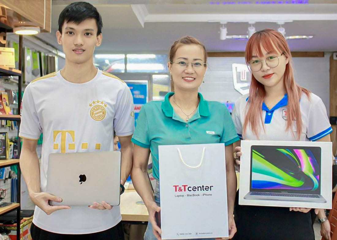 Đến với T&T Center để mua ngay Macbook Pro M2 8GB 512GB chính hãng