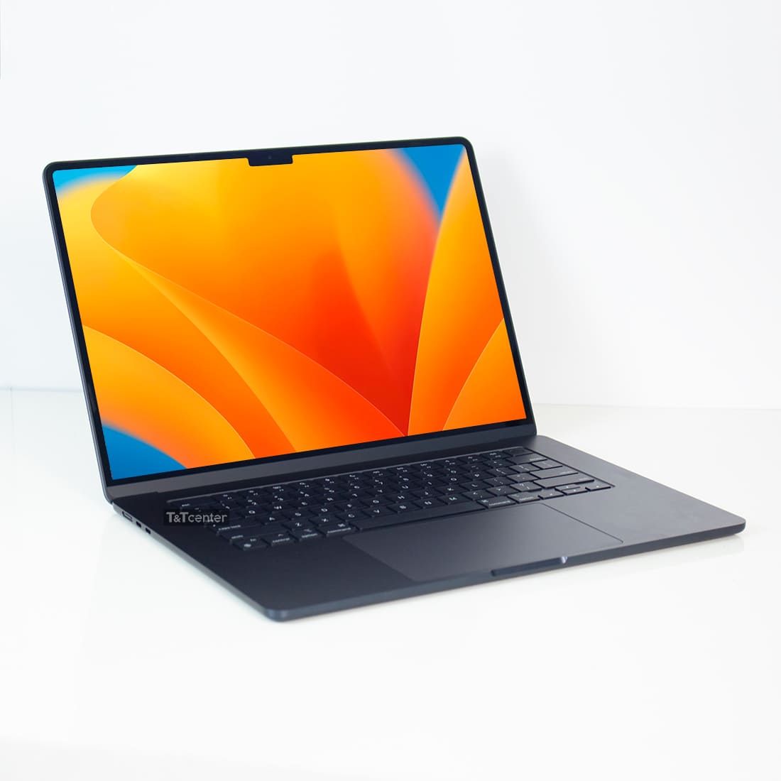 Chip Apple M2 mạnh mẽ vượt trội