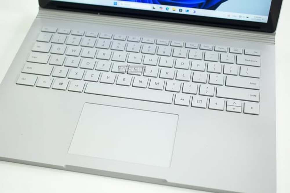 Pin lâu, kết nối đầy đủ