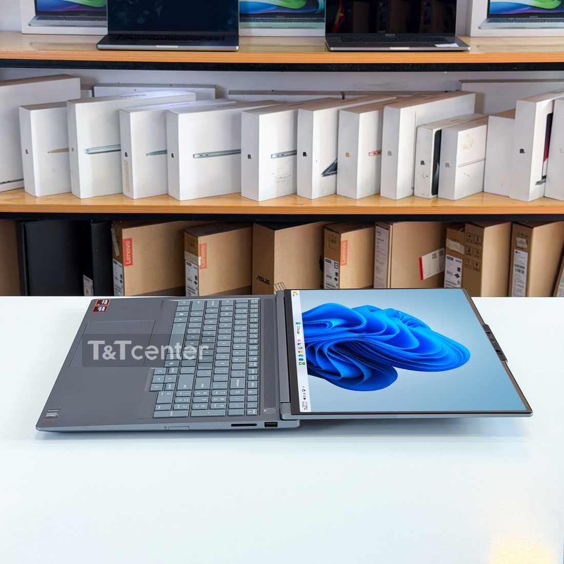 Đồ họa AMD Radeon 780M mạnh mẽ