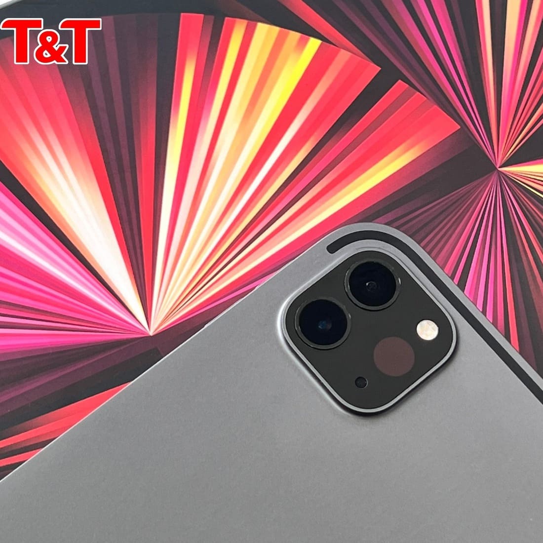 Cụm camera hỗ trợ góc chụp siêu rộng