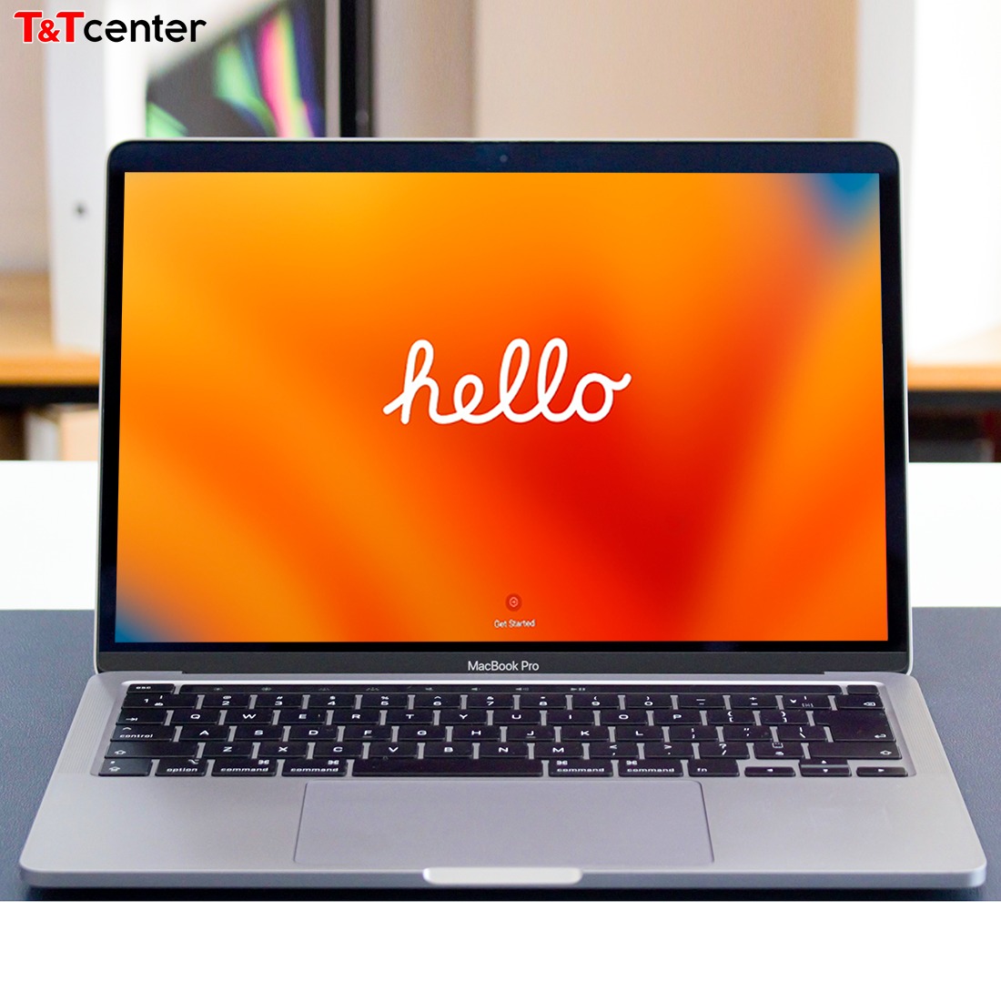 Màn hình 13 inch nhỏ gọn