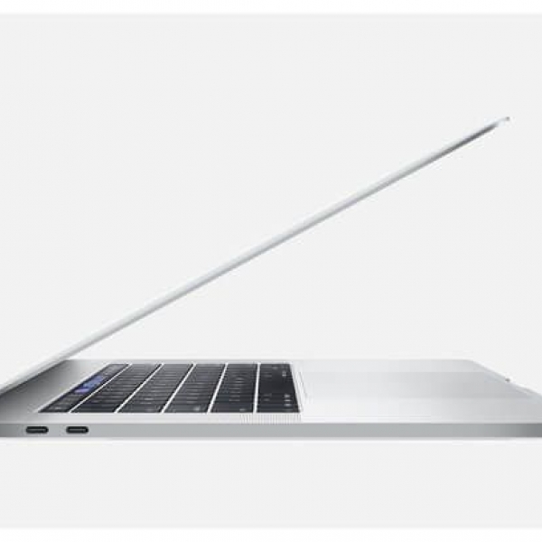 MacBook Pro 2017 15 inch Core i7 16GB 256GB Touchbar